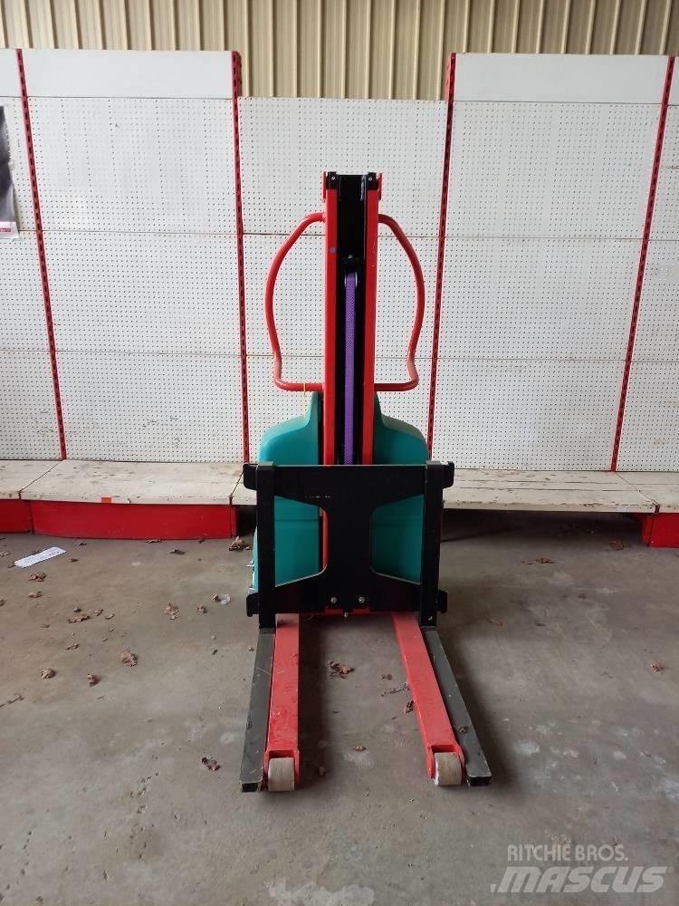 Manitou EB500 Ledestablere