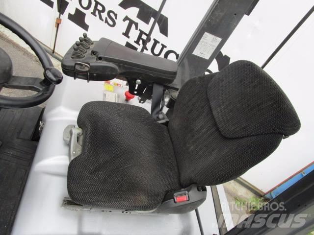 Nissan (Atlet) TX 15 Elektriske trucker
