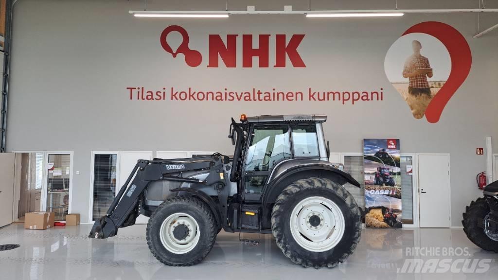 Valtra M 130 Traktorer