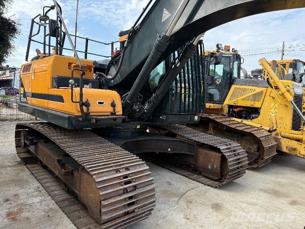 Hyundai HX 220 AL Beltegraver
