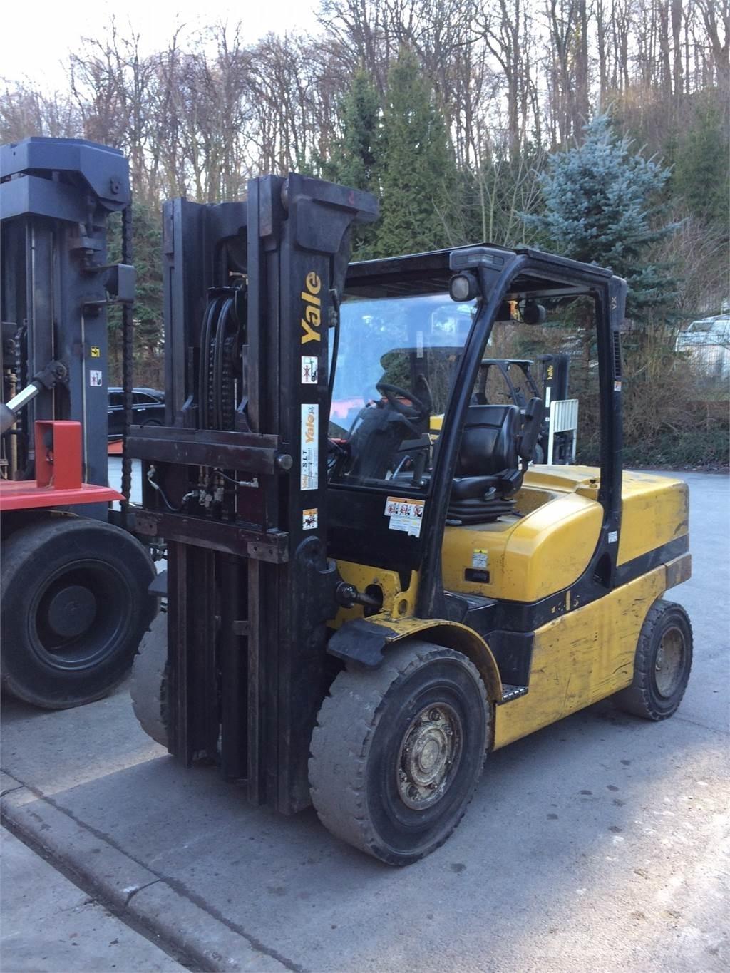 Yale GDP50VX-V Diesel Trucker