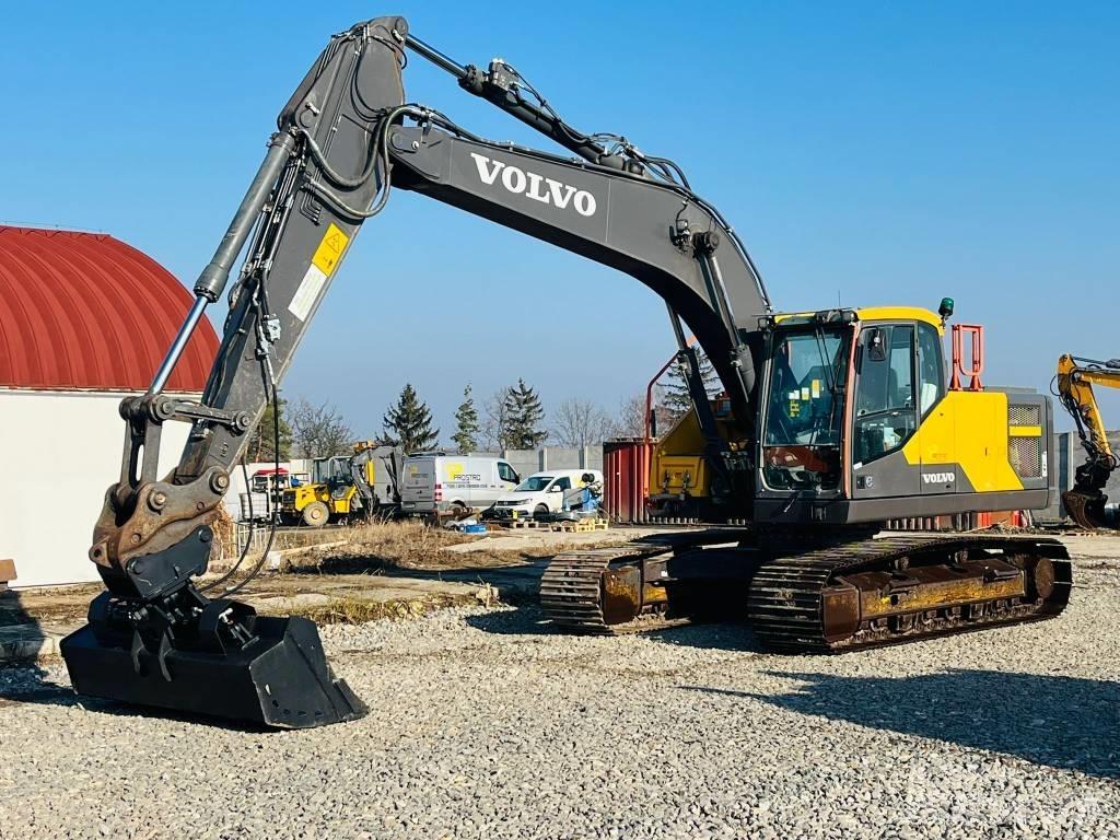 Volvo EC 220 EL Beltegraver