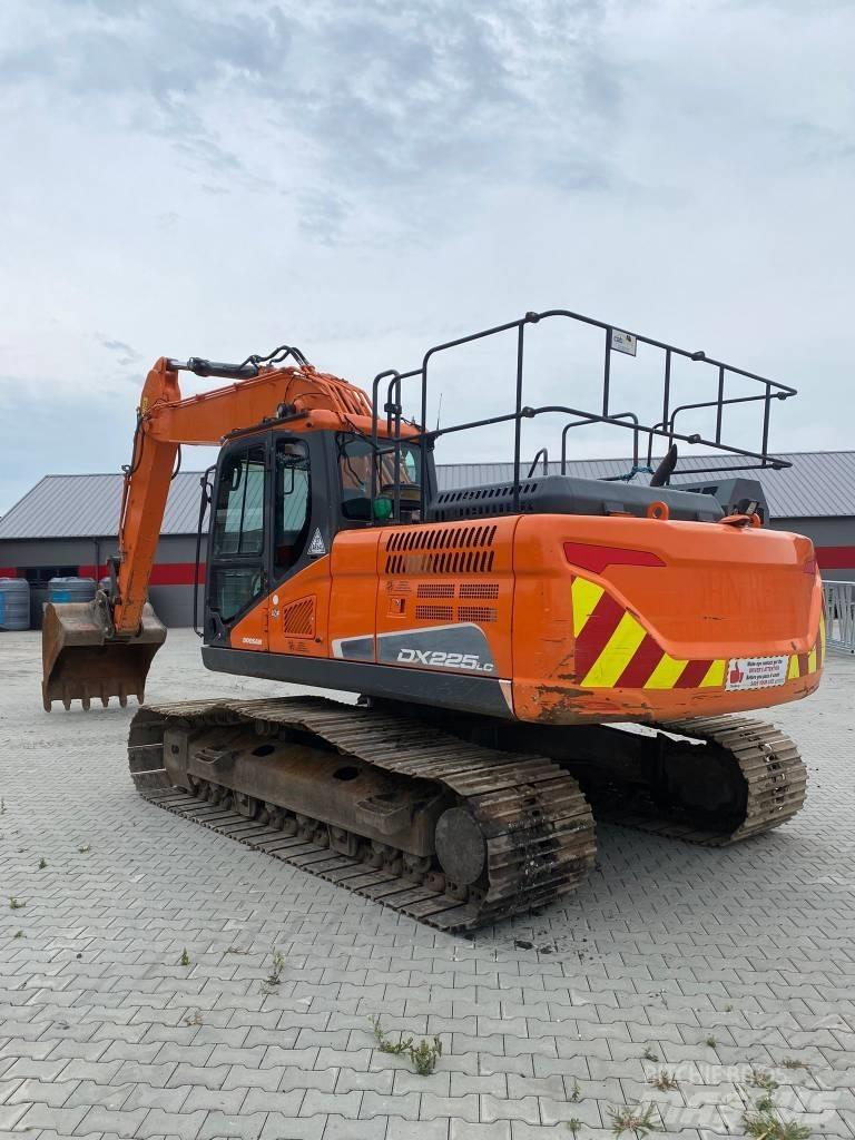 Doosan DX 225 LC Beltegraver