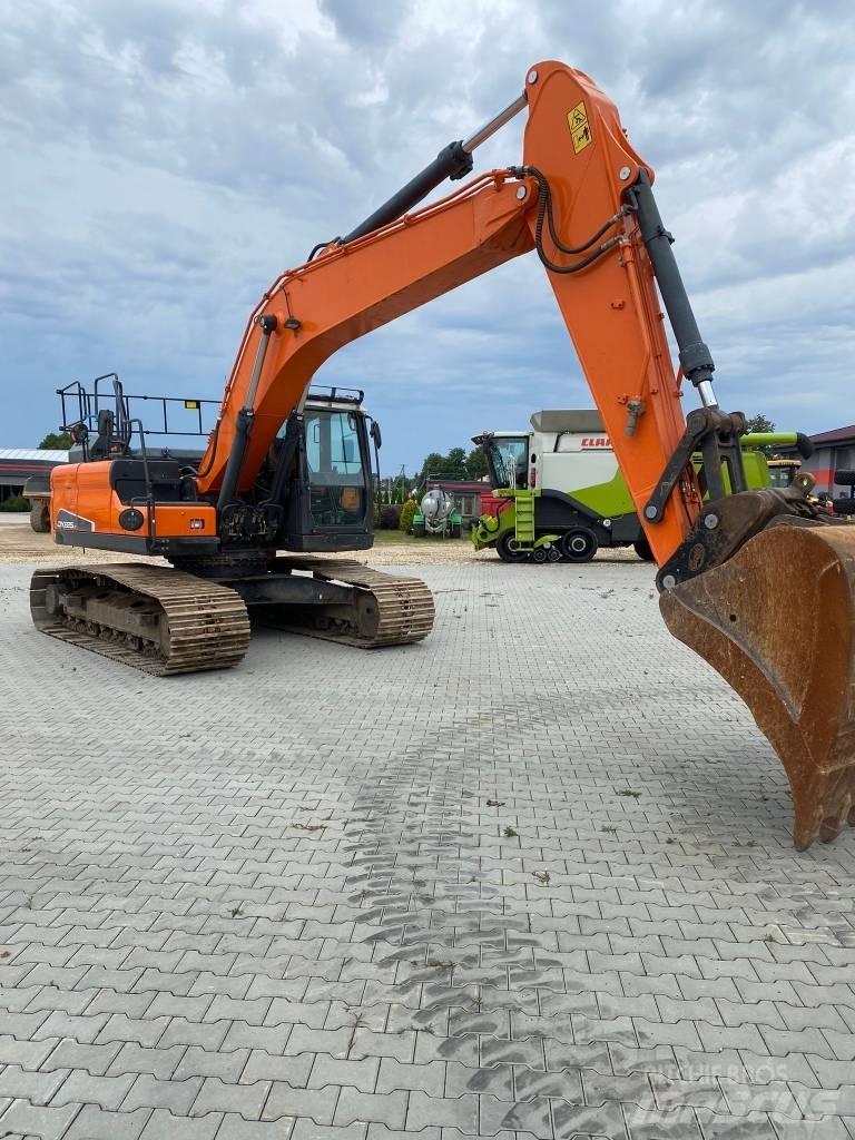 Doosan DX 225 LC Beltegraver