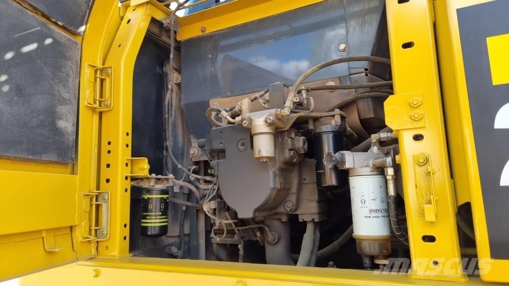 Komatsu PC 210 LC-11 Beltegraver