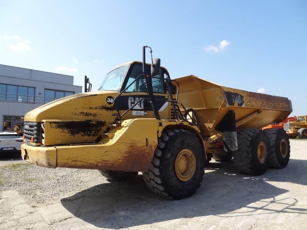 CAT 740 Rammestyrte Dumpere