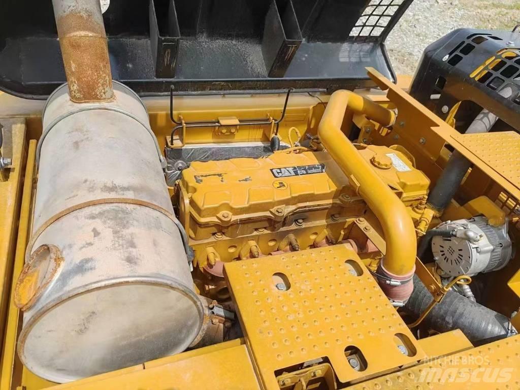 CAT 336 D Beltegraver