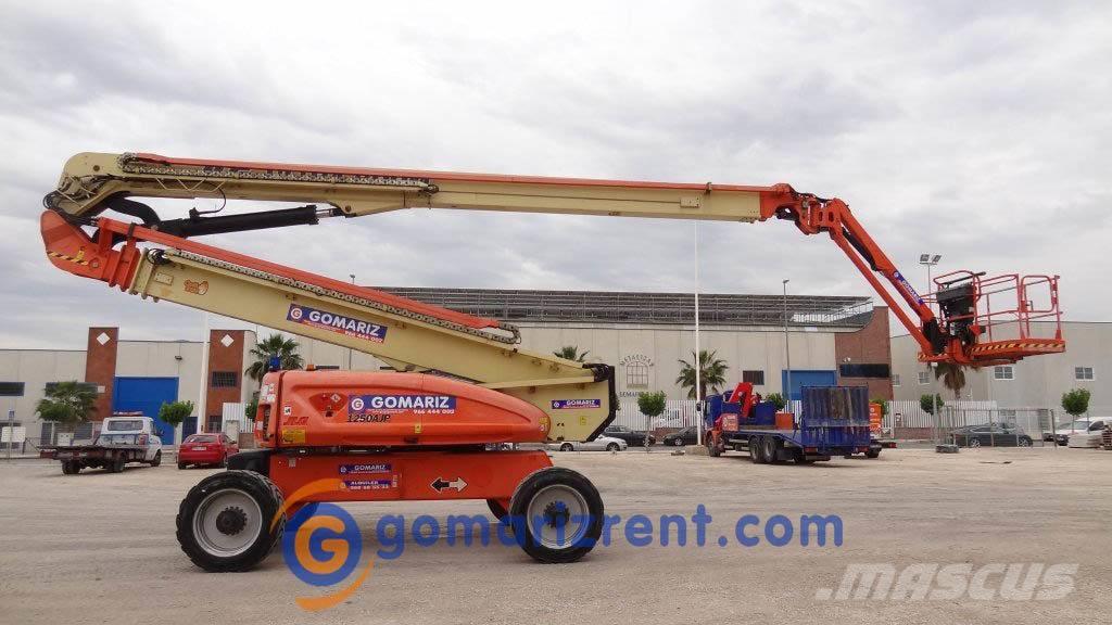JLG 1250AJP Leddede bomlifter