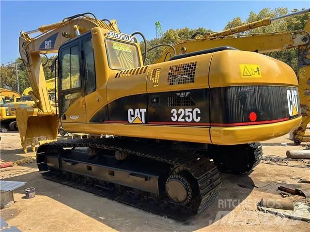 CAT 325 C Beltegraver