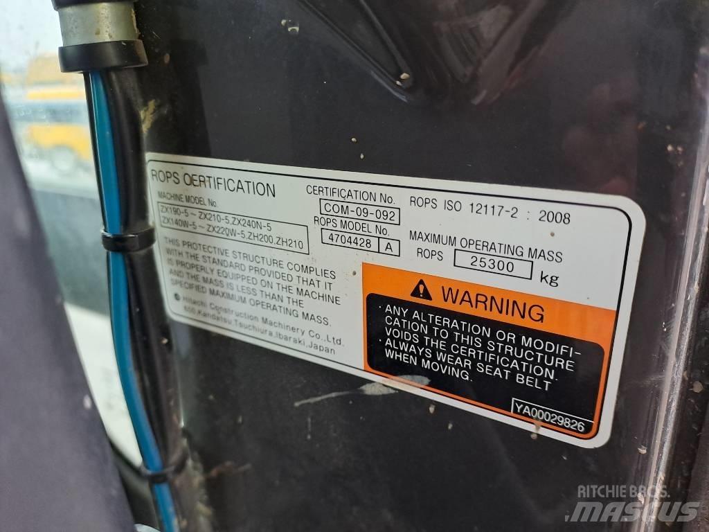 Hitachi ZX210LC-5B Beltegraver