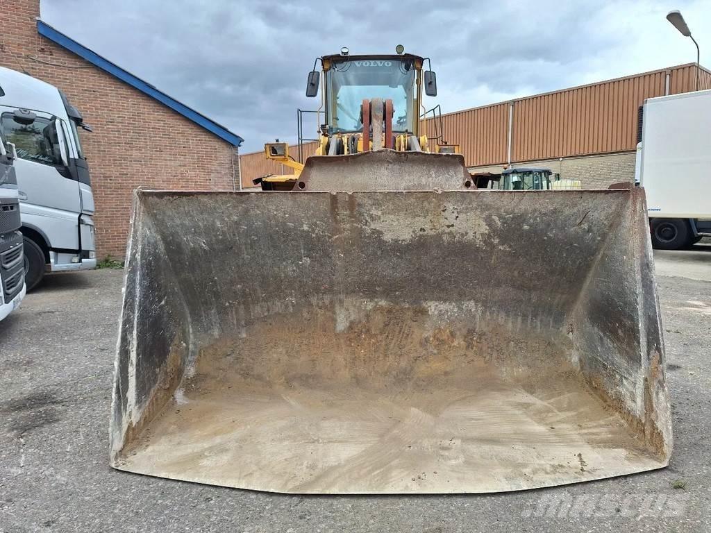 Volvo L220D Hjullastere