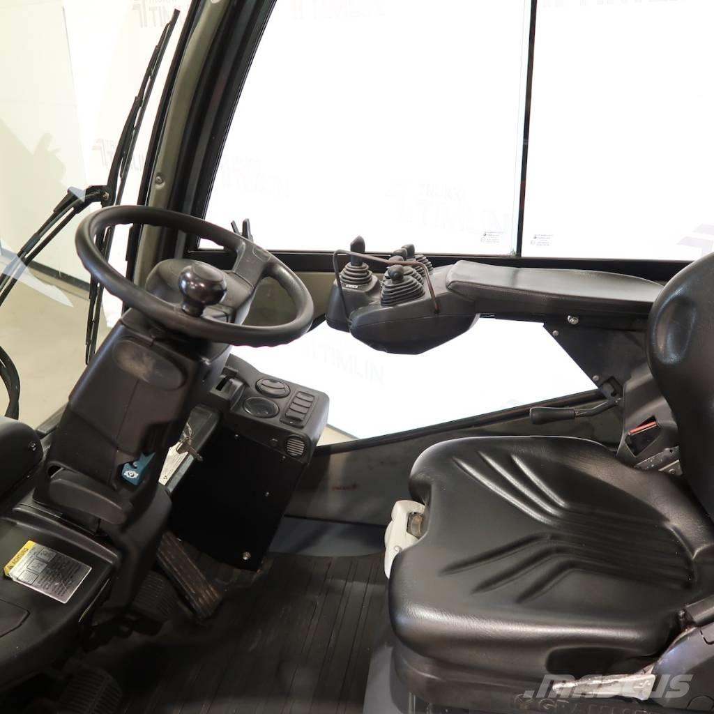 Toyota 02-8FDJF35 Diesel Trucker