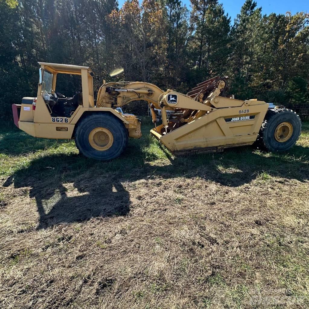 DEERE 862B Veiskrape