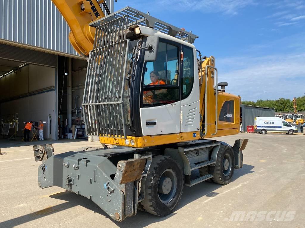 Liebherr LH 22 M Gravemaskiner for avfallshåndtering