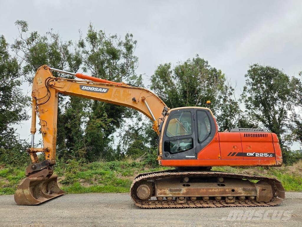 Doosan DX 225 LC Beltegraver