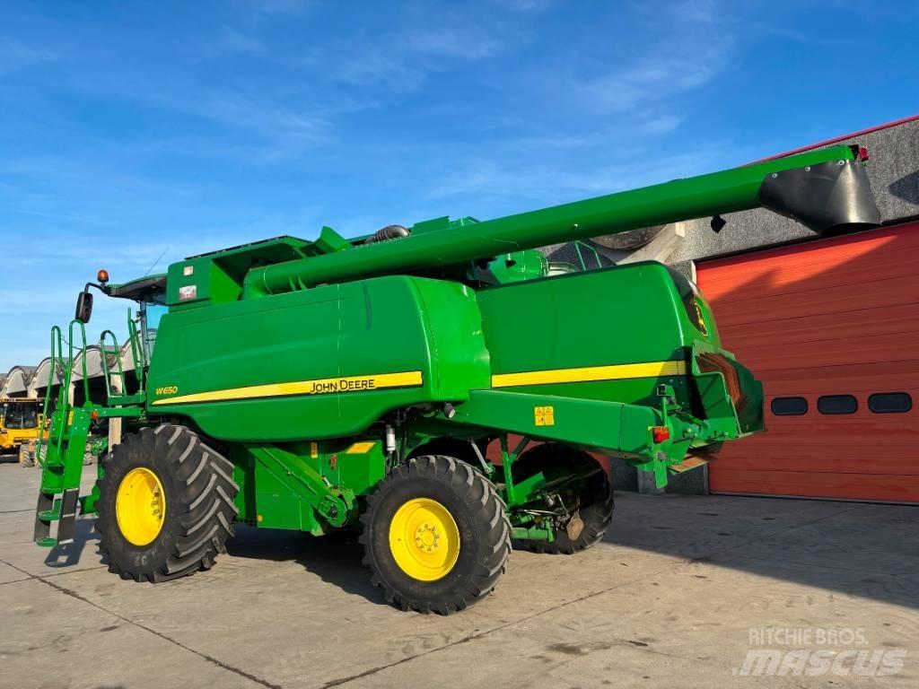 John Deere W 650 Skurtreskere