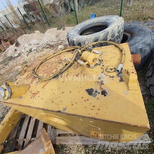 CAT 769D - Mini dumpere