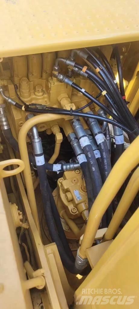 CAT 313D2GC Beltegraver