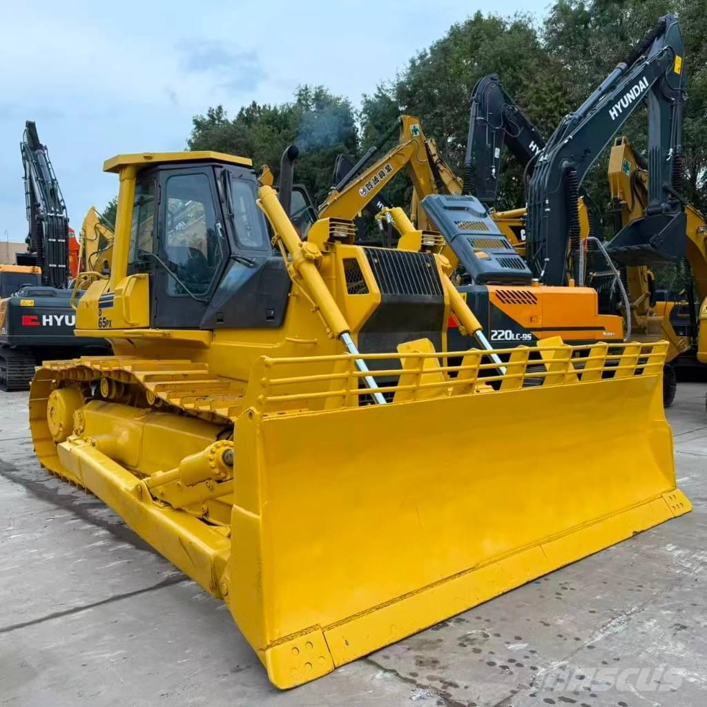 Komatsu D65PX-12E Dozere Beltegående