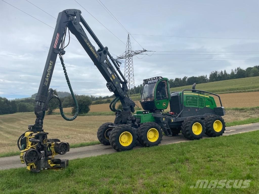 John Deere 1270G 8WD Hogstmaskiner