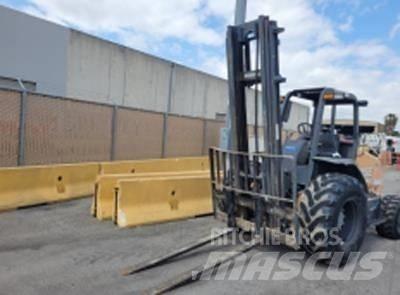 CASE 586H Terrenggående gaffeltruck