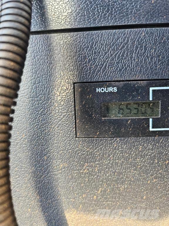 Hyundai HX 520 L Beltegraver