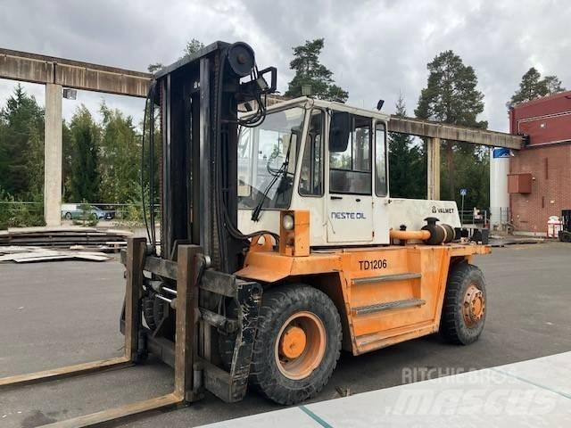 Valmet TD1206C-A123 Diesel Trucker