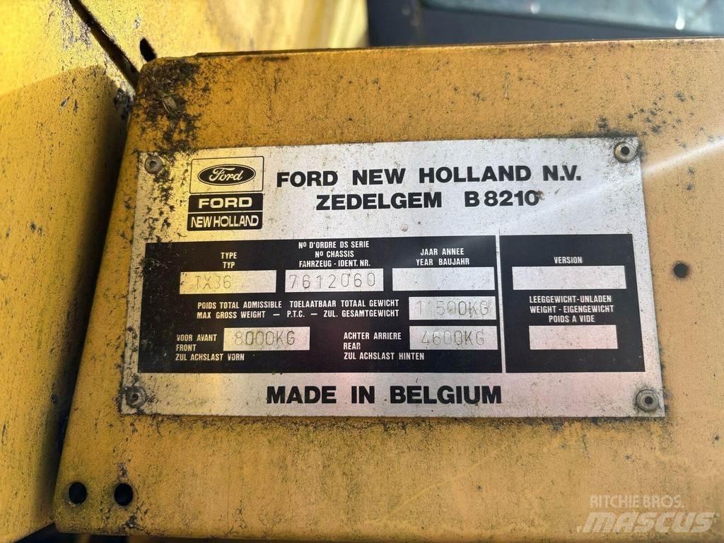 New Holland TX 36 Skurtreskere