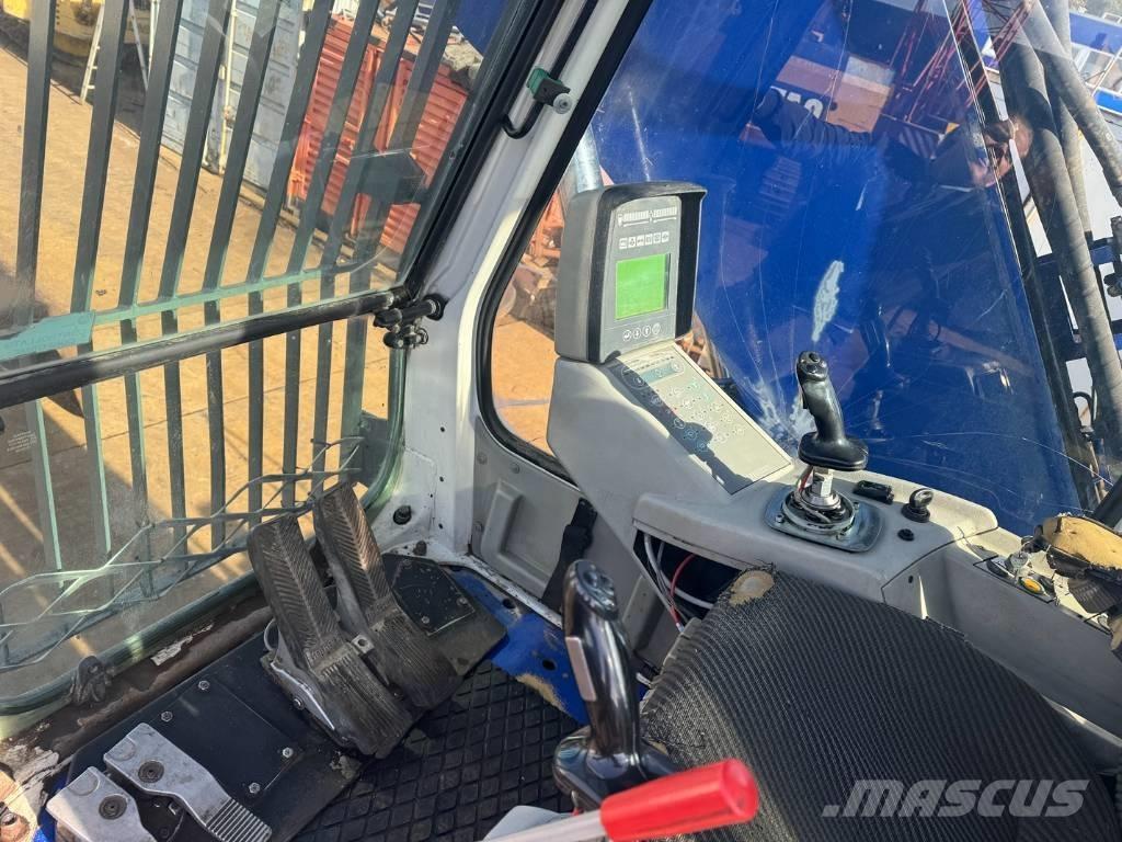 Liebherr R 924 B EW Gravemaskiner for avfallshåndtering