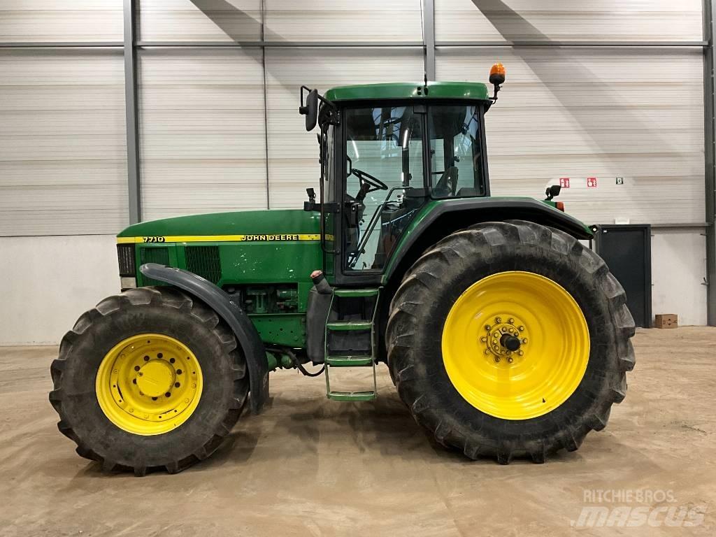 John Deere 7710 Traktorer