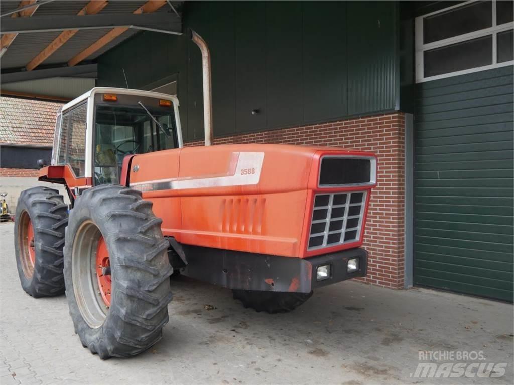 Case IH IHC 3588 Traktorer