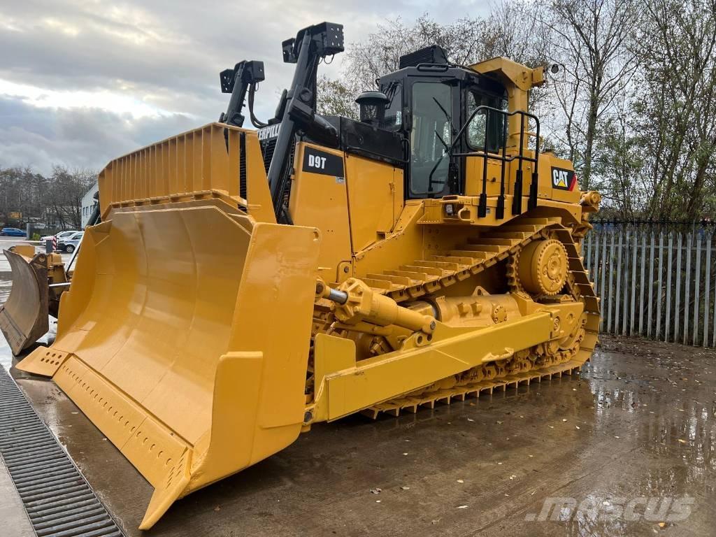 CAT D 9 T Dozere Beltegående