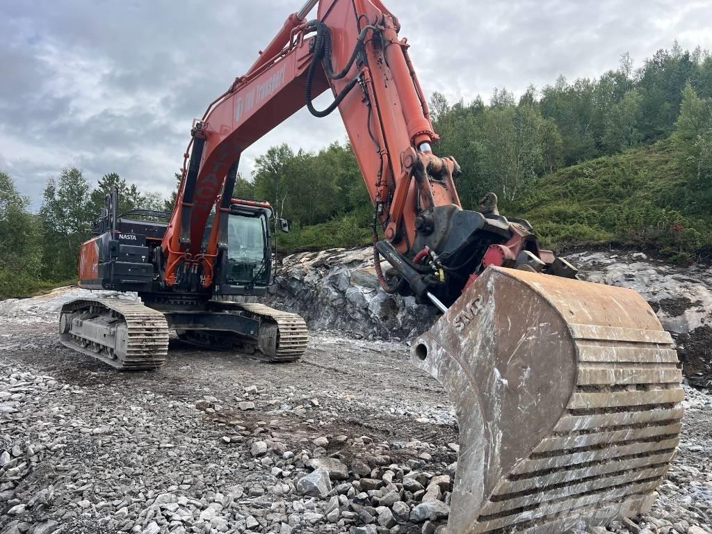 Hitachi ZX 300 LC-7 Beltegraver