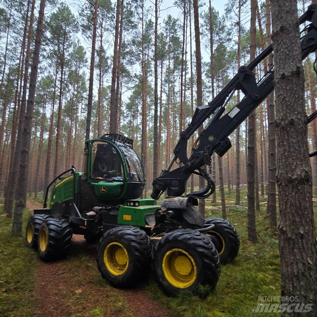 John Deere 1270E Hogstmaskiner