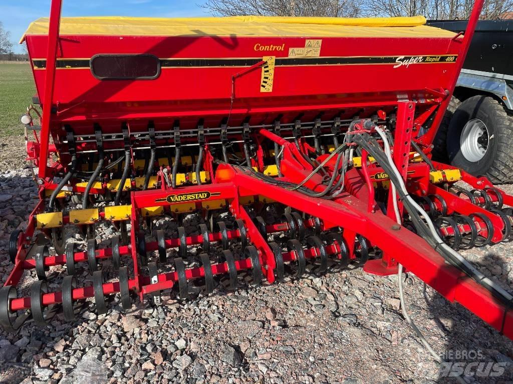 Väderstad Rapid400C Såmaskiner