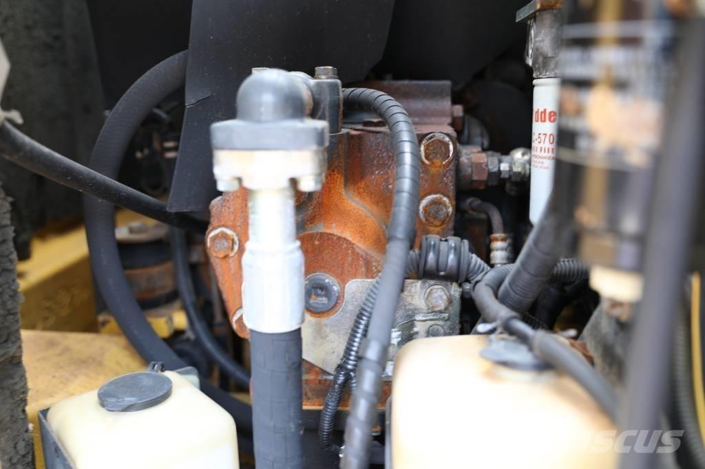 Komatsu PC 128 US Midigravere 7 - 12t