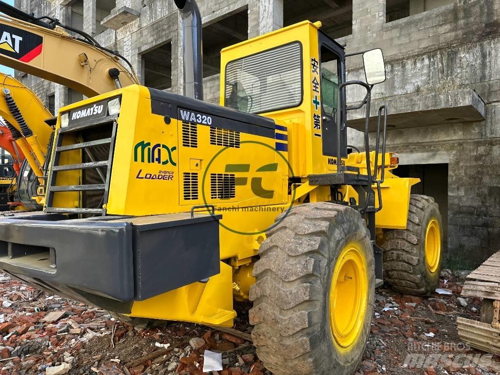 Komatsu WA 320 Hjullastere
