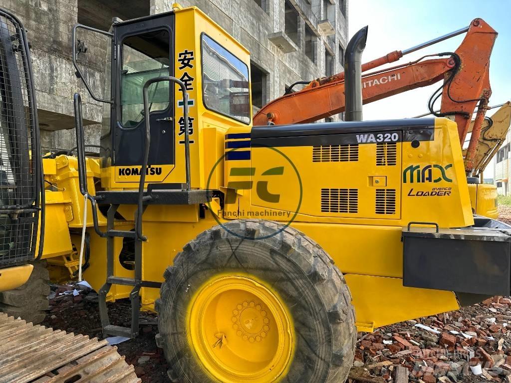 Komatsu WA 320 Hjullastere