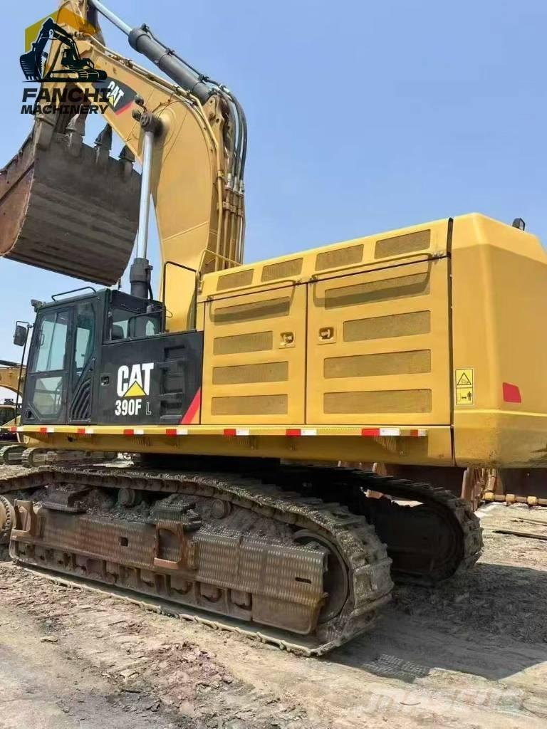 CAT 390F Beltegraver