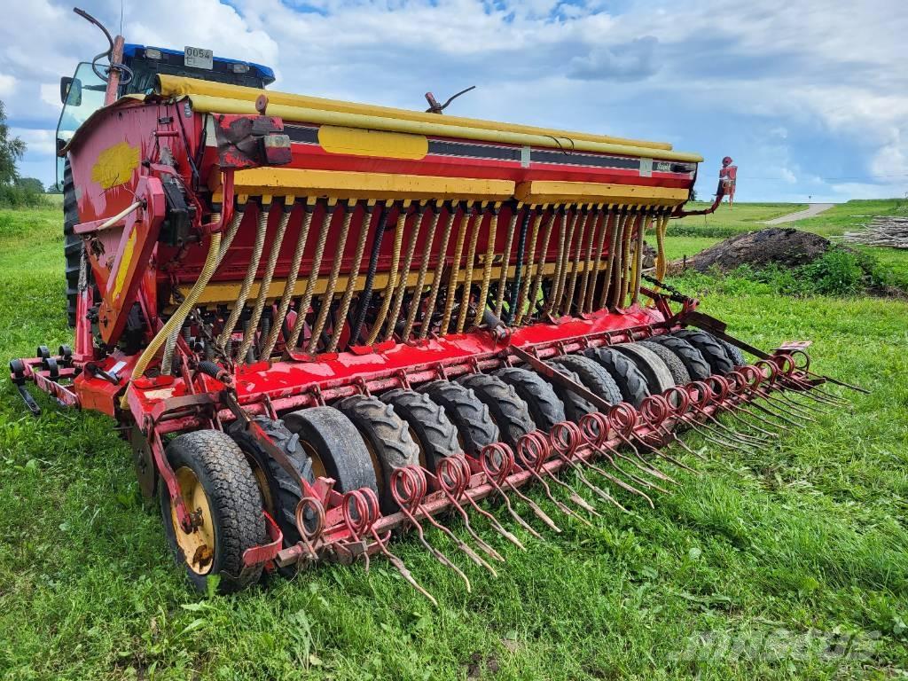 Väderstad Rapid 400C Såmaskiner