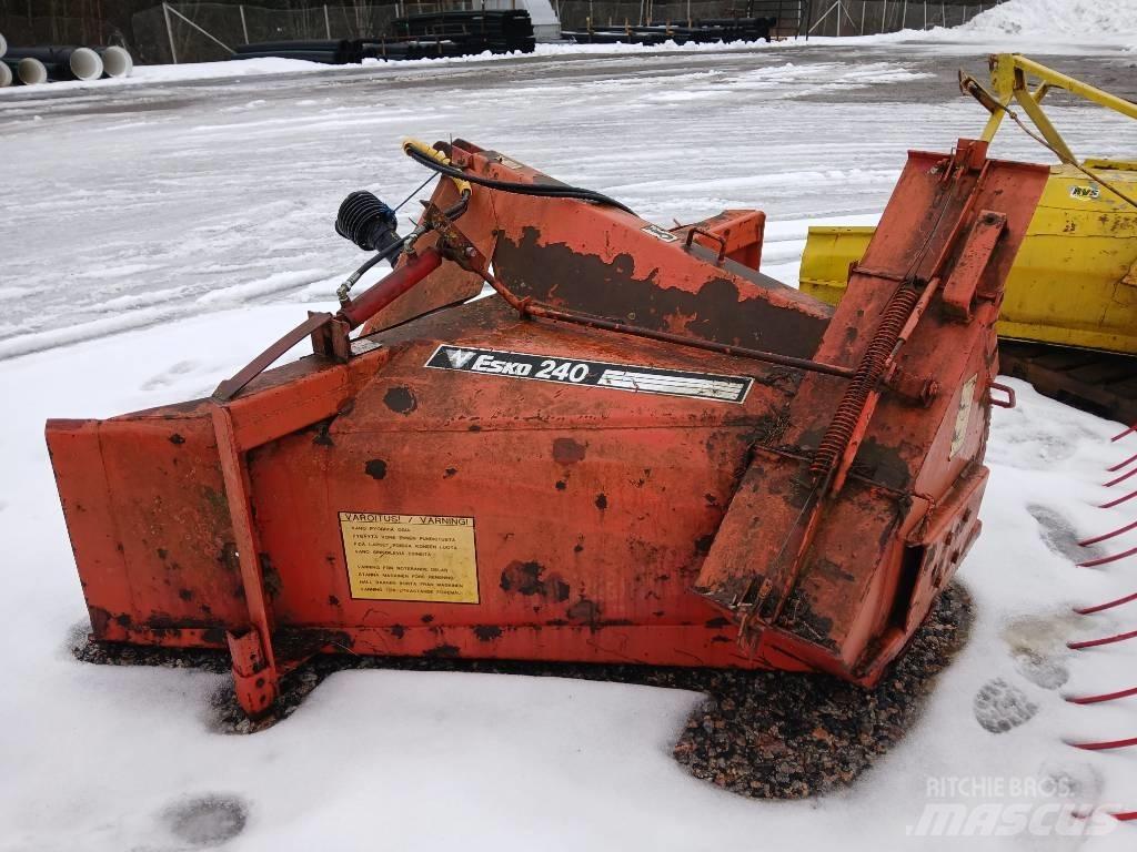 Esko LL 240 Snøfresere