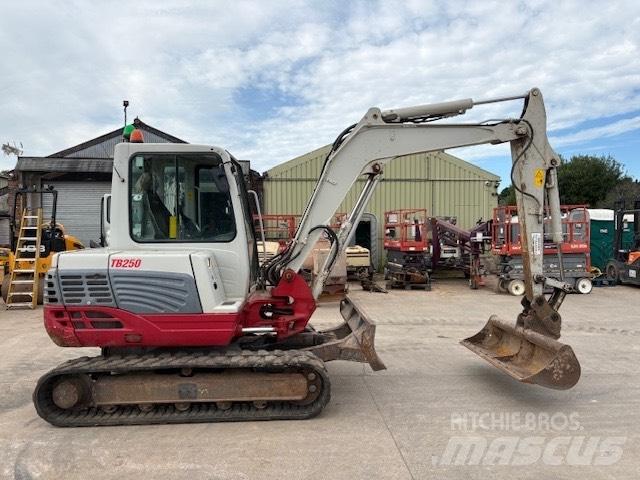Takeuchi TB 250 Minigravere <7t