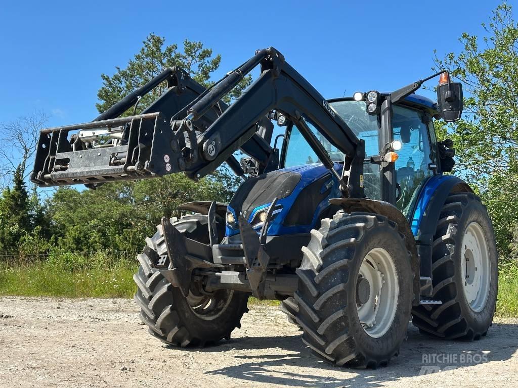 Valtra G 135 Versu Traktorer