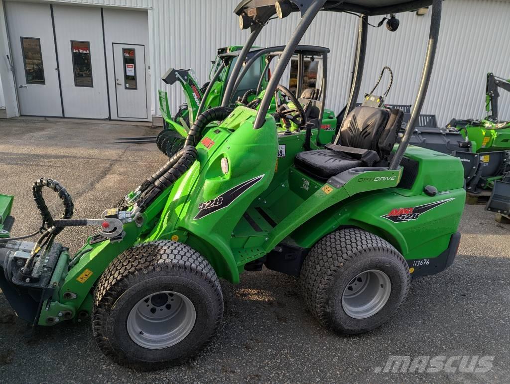 Avant 528 Kompaktlastere