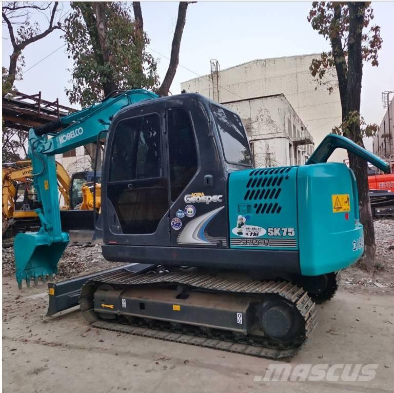 Kobelco SK 75 Midigravere 7 - 12t