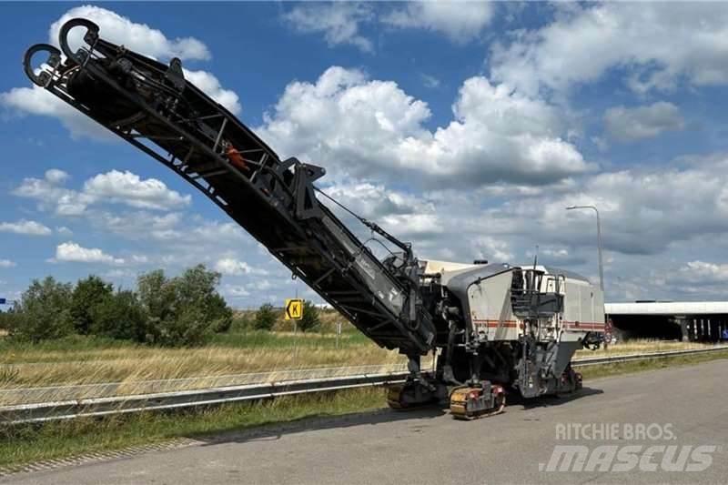 Wirtgen W210 Andre lastebiler