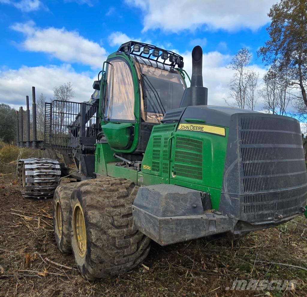John Deere 1510G Lassbærere