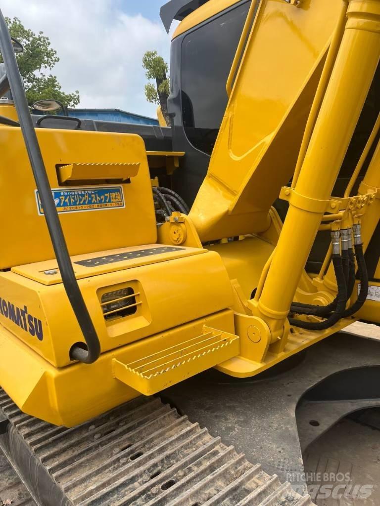 Komatsu PC130 Beltegraver