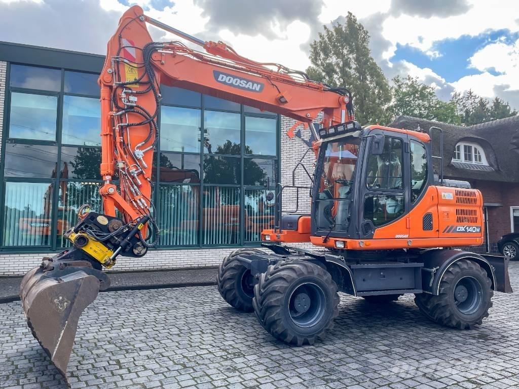 Doosan DX 140 W-3 Hjulgravere