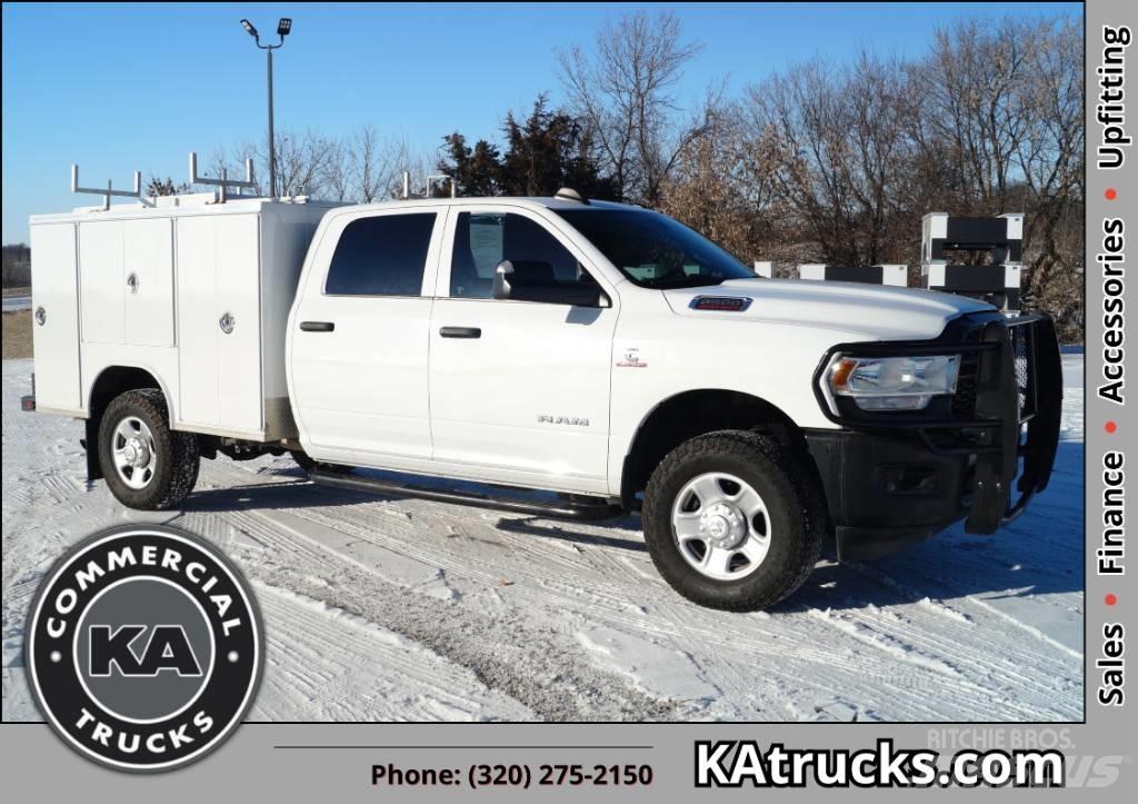RAM 3500 TRADESMAN Pickup/planbiler